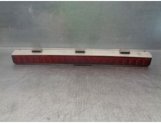 Replacement center brake light for Hyundai Elantra (XD) 2.0 CRDi Comfort (4-door) OEM IAM reference 927502D200 