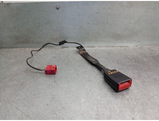 Recambio de enganche cinturon para skoda fabia ii combi (545) 1.9 tdi referencia OEM IAM 5J0858471C 5J0858471C 