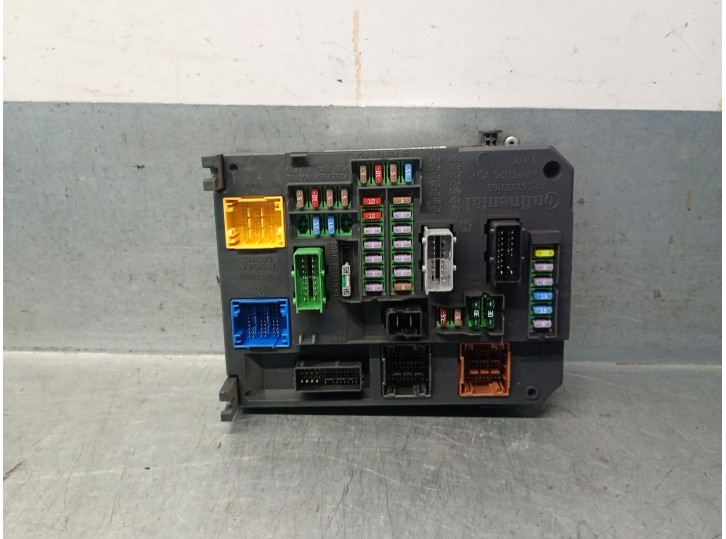 Recambio de caja reles / fusibles para citroën ds5 2.0 hdi fap referencia OEM IAM 9664992380 