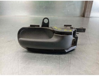 Recambio de maneta interior delantera derecha para toyota aygo (kgb/wnb) básico referencia OEM IAM 692050D060B2  3 PUERTAS