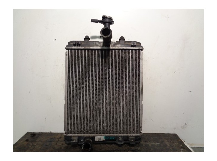 Recambio de radiador agua para toyota aygo (kgb/wnb) básico referencia OEM IAM 164000Q020 42217313422 DENSO