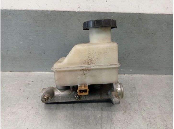 Recambio de bomba freno para hyundai lantra ii (j-2) 1.6 16v referencia OEM IAM 5851029010 5851029010 