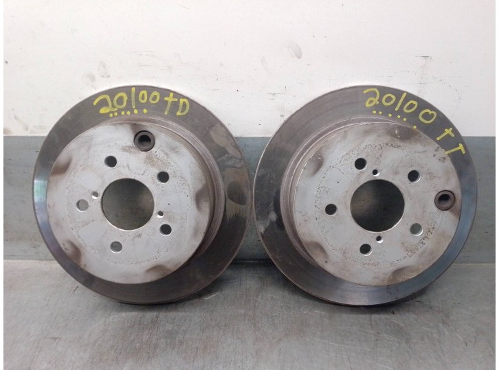 Recambio de disco freno trasero para subaru xv 2.0 cat referencia OEM IAM 26700FJ000  