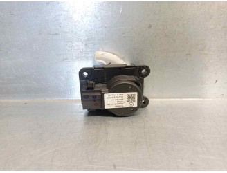 Recambio de motor apertura trampillas climatizador para peugeot 208 (p2) allure referencia OEM IAM 16000458 DE TRAMPILLA 