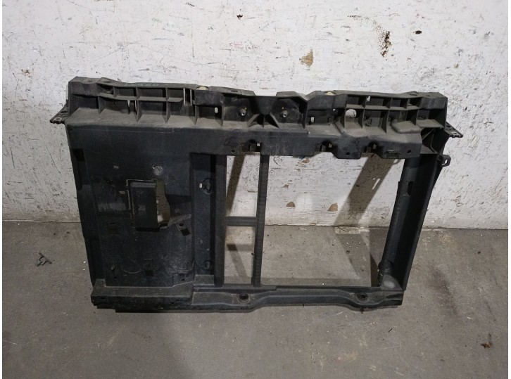 Recambio de calandra delantera de radiador para peugeot 207/207+ (wa_, wc_) 1.4 hdi referencia OEM IAM 7104AC 7104AC 