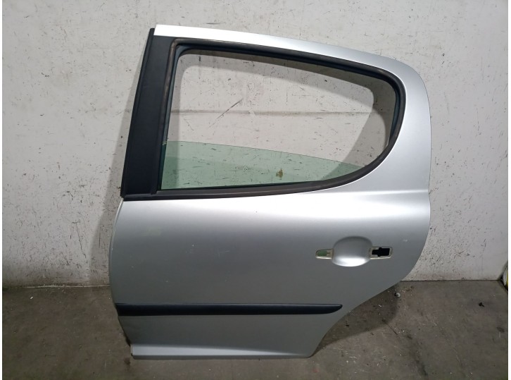 Recambio de puerta trasera izquierda para peugeot 207/207+ (wa_, wc_) 1.4 16v referencia OEM IAM 9006N2 9006N2 