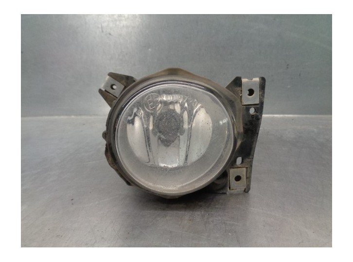 Replacement right fog light for Ford Galaxy (VY) 1.9 TDI CAT OEM IAM reference 7M5941700 