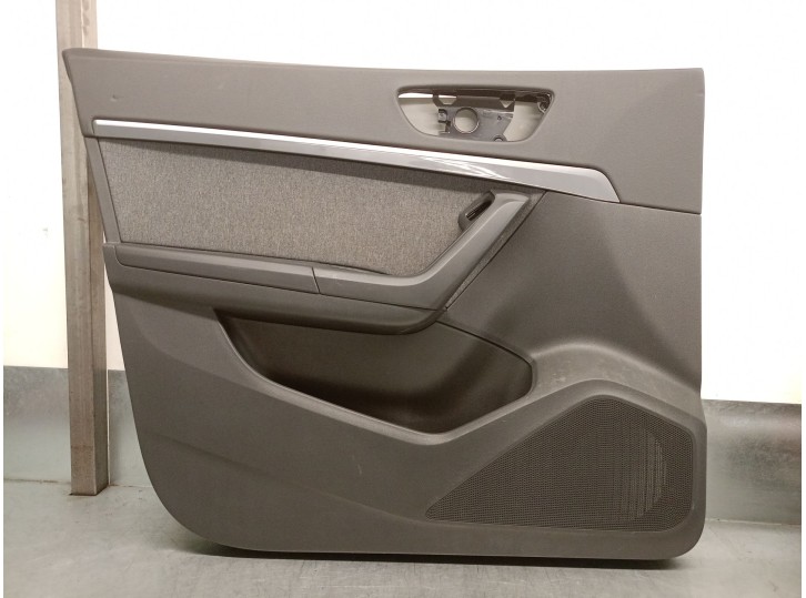 Recambio de guarnecido puerta delantera izquierda para seat ateca (kh7, khp) 2.0 tdi referencia OEM IAM 575867131 575867011K 