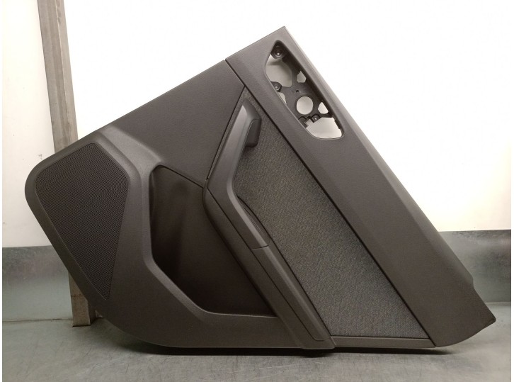 Recambio de guarnecido puerta trasera derecha para seat ateca (kh7, khp) 2.0 tdi referencia OEM IAM 575867134 575867212A 