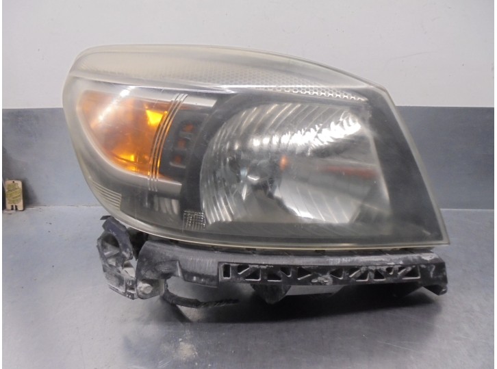Replacement right headlight for Ford Ranger (ES) 2.5 TDCi CAT OEM IAM reference 4986839 UD2D51030 