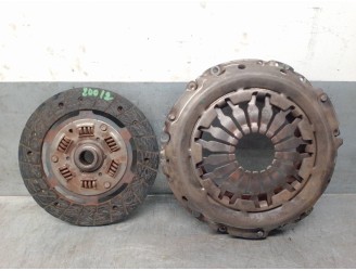Replacement clutch kit for Dacia Dokker 1.6 CAT (bivalent. petrol / LPG) OEM IAM reference 302052307R VALEO