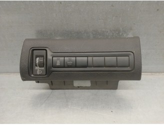 Recambio de mandos salpicadero para peugeot 308 style referencia OEM IAM 9807240977  