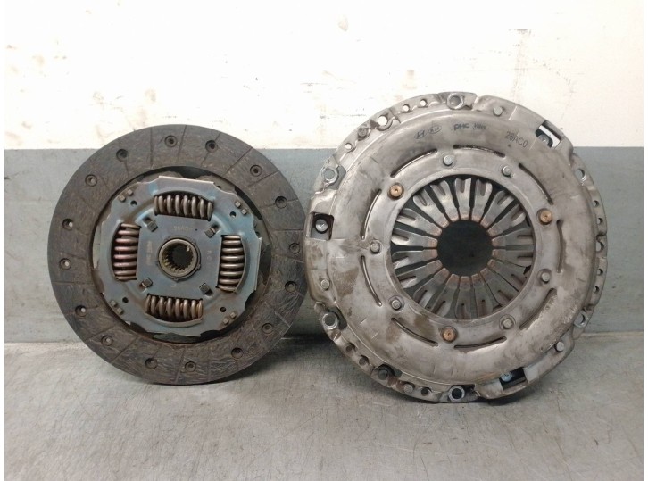 Replacement clutch kit for Kia XCeed 1.0 TGDi CAT OEM IAM reference 26AC0 VALEO