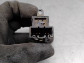Recambio de mando elevalunas trasero izquierdo para ford ranger (es) 2.5 tdci cat referencia OEM IAM UR5666370 