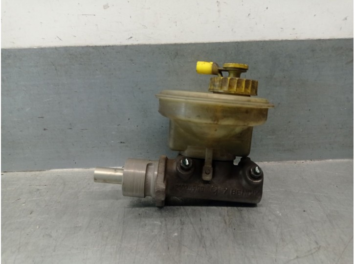 Replacement brake master cylinder for Seat Ibiza (6K) 1.9 Diesel CAT (1Y) OEM IAM reference 6K1611301 357611019B 