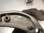 Recambio de bisagra puerta para citroën berlingo 1.6 16v hdi referencia OEM IAM 9680486880  