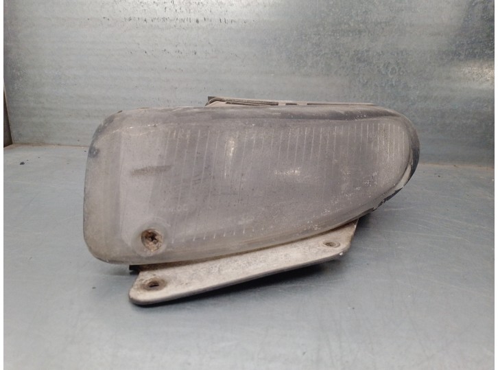 Recambio de faro antiniebla derecho para chrysler voyager (gs) 2.4 cat referencia OEM IAM 993717 95874 