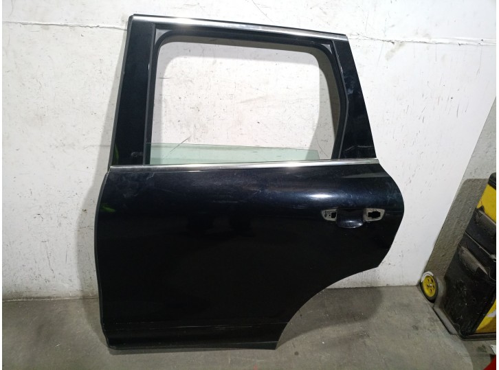 Replacement rear left door for Porsche Cayenne (92A) 3.0 Diesel OEM IAM reference 95853301100 95853301100 