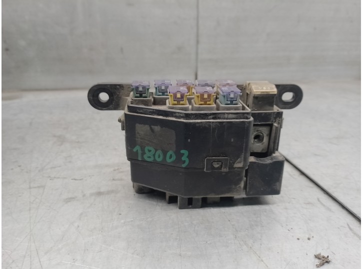 Recambio de caja reles / fusibles para ford ranger (es) 2.5 tdci cat referencia OEM IAM 53243WT01 