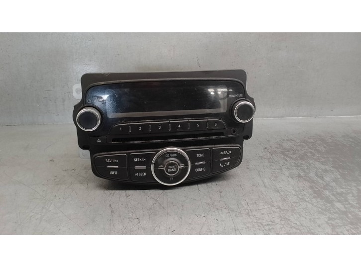 Replacement audio system / CD radio for Chevrolet Aveo 1.3 Diesel CAT OEM IAM reference 95127261 GM