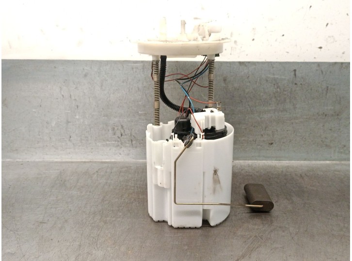 Recambio de aforador para chevrolet cruze 1.6 cat referencia OEM IAM 13507372 13586327 F01R00S294 BOSCH