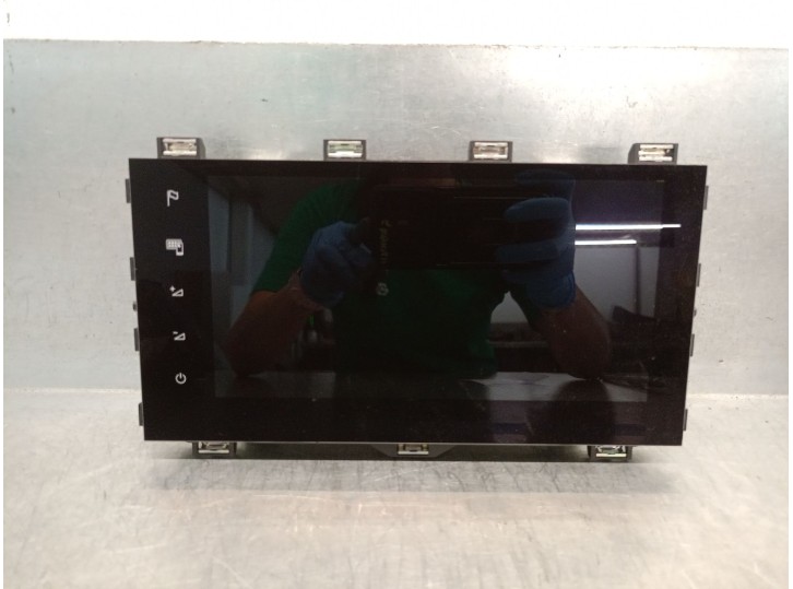 Replacement multifunction display for Seat Ateca (KH7, KHP) 2.0 TDi OEM IAM reference 5FJ919606A 5FJ919606A 
