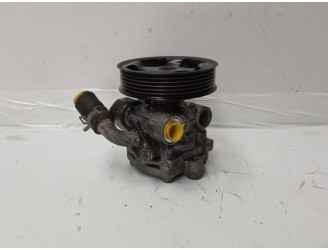 Replacement power steering pump for Mitsubishi Outlander II (CW_W) 2.0 Di-D (CW8W) OEM IAM reference 4450A008 4450A008 KYB