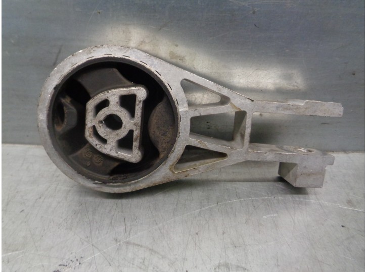 Recambio de soporte motor para opel corsa d opc referencia OEM IAM 5684206 