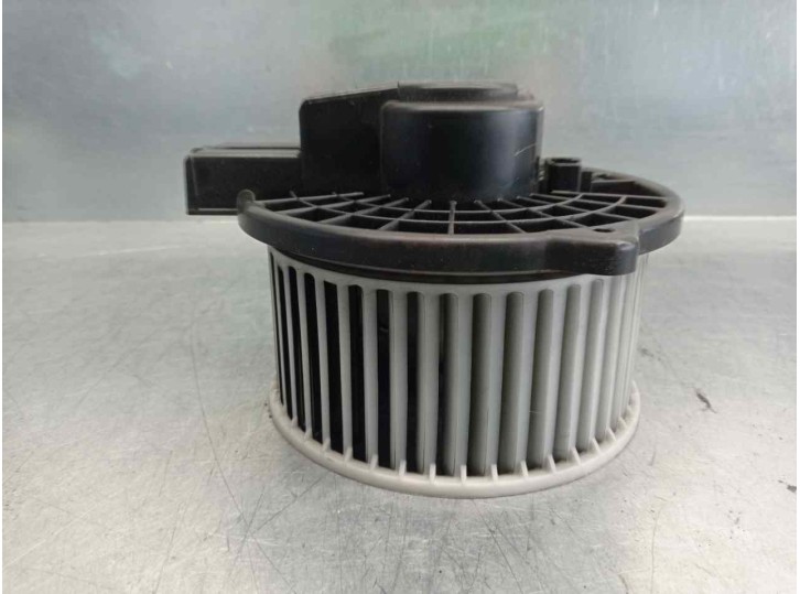 Replacement heater motor for Mazda 6 Saloon (GG) 2.0 CRTd 120 Active (5-door) OEM IAM reference 8727000361 