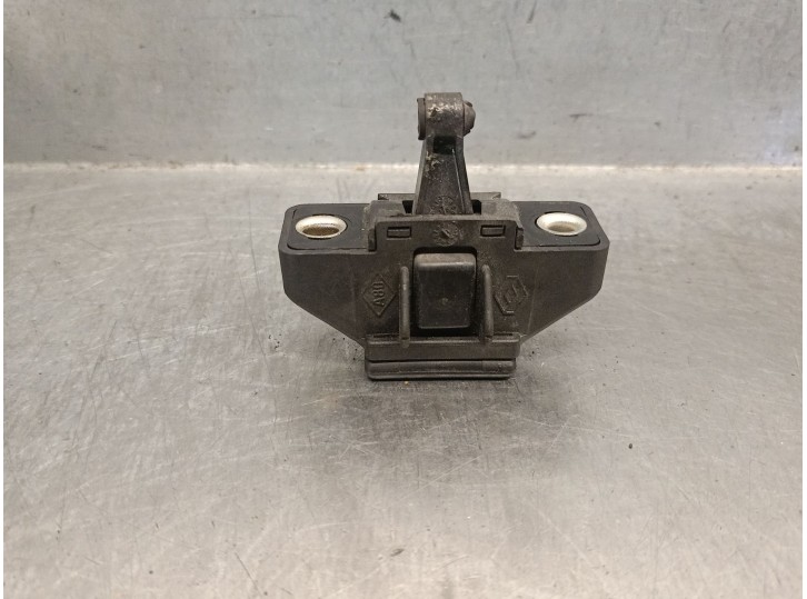 Replacement trunk / tailgate lock for Dacia Sandero II 0.9 TCe CAT OEM IAM reference 7700838546 7700838546 