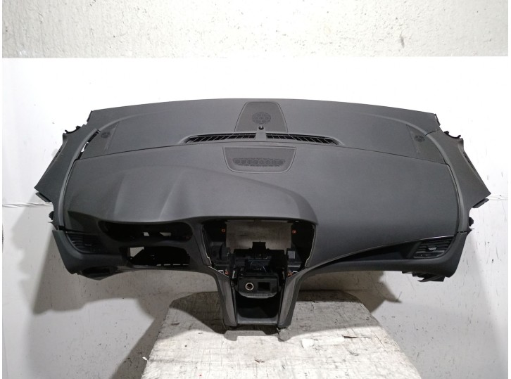 Recambio de salpicadero para opel zafira tourer c (p12) 1.6 cdti (75) referencia OEM IAM 39084217 39084217 