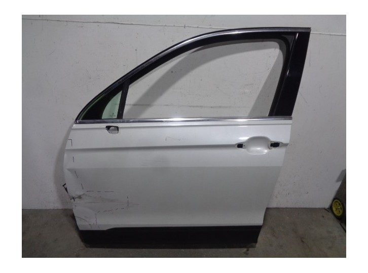 Replacement front left door for Seat Tarraco (KN2) 1.5 16V TSI ACT OEM IAM reference 5NA831055N WHITE 5 DOORS