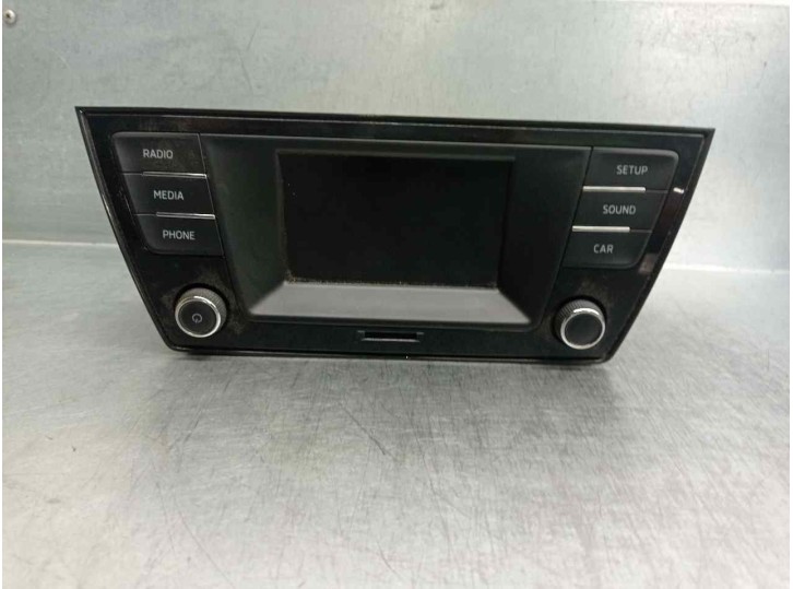 Recambio de sistema audio / radio cd para skoda fabia 1.2 tsi referencia OEM IAM 6V0035871B 