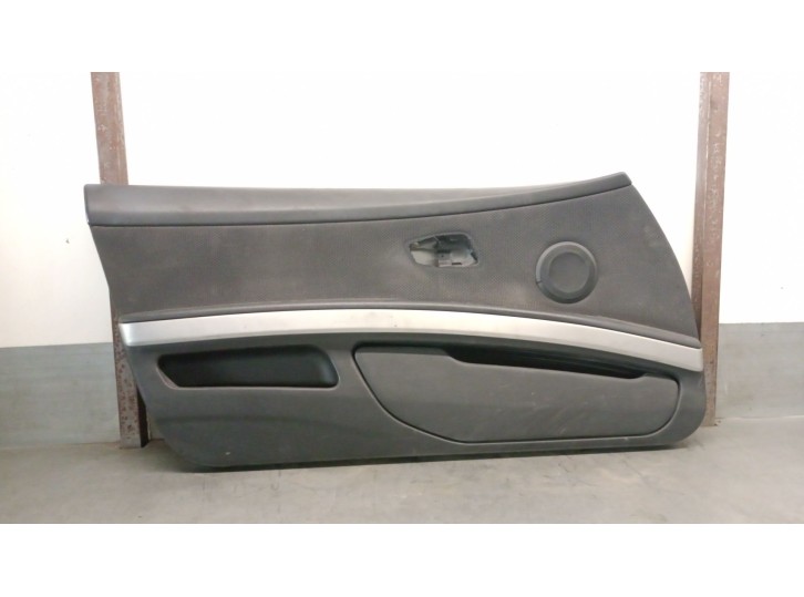 Recambio de guarnecido puerta delantera derecha para bmw 3 coupé (e92) 320 d referencia OEM IAM 51417154587 51419165557 
