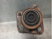 Replacement right engine mount for Ford Fiesta Sedan 1.25 16V CAT OEM IAM reference 1099547 