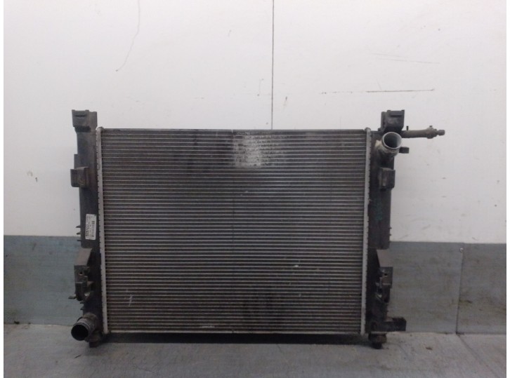 Recambio de radiador agua para dacia sandero ii 0.9 tce cat referencia OEM IAM 214104584R 214107326R 