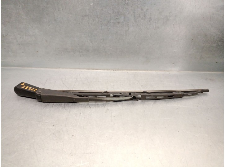 Recambio de brazo limpia trasero para hyundai getz (tb) 1.5 crdi referencia OEM IAM 988101C000 988101C000 