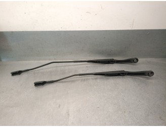 Recambio de brazo limpia delantero derecho para chrysler grand voyager v (rt) 2.8 crd referencia OEM IAM 68028438AA 68028438AA  2