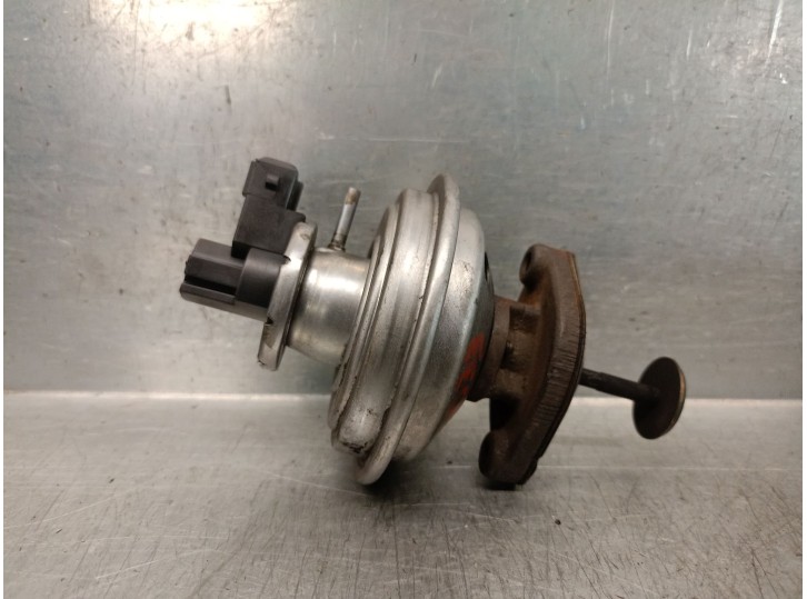 Recambio de valvula egr para bmw 1 (e87) 118 d referencia OEM IAM 7801942 11717801942 70068408 PIERBURG