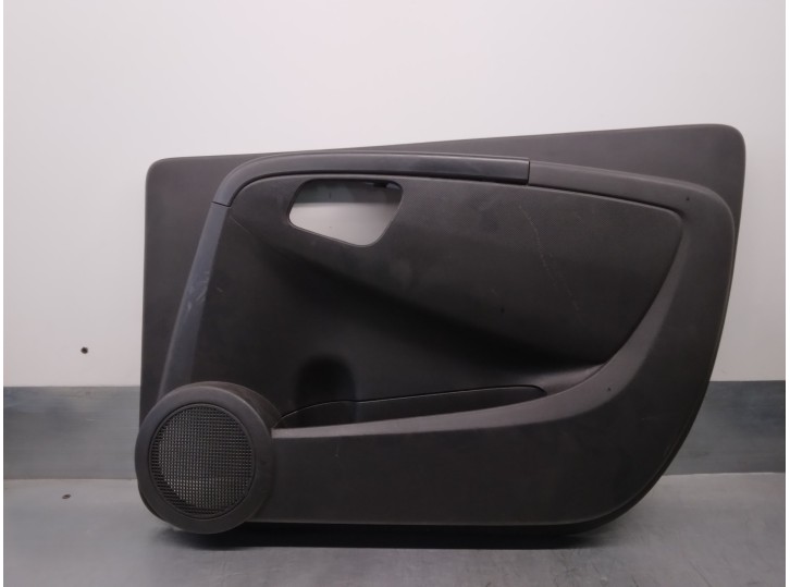 Replacement front right door trim panel for Peugeot Bipper Tepee 1.3 16V HDI FAP OEM IAM reference 1608838580 