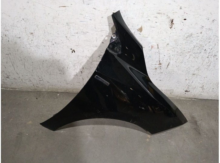 Replacement right front fender for Renault Megane III Hatchback (BZ0/1_, B3_) 1.2 TCe (BZ2B, BZ11) OEM IAM reference 6310