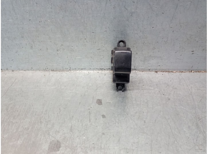 Recambio de mando elevalunas delantero derecho para nissan qashqai i (j10, nj10) 2.0 referencia OEM IAM 25411JD000 25411JD000 