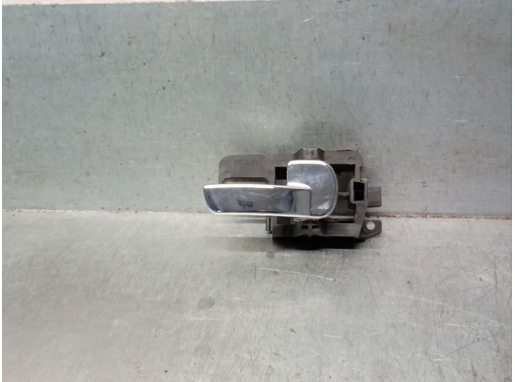 Replacement rear right interior door handle for Nissan Qashqai I (J10, NJ10) 2.0 OEM IAM reference 80670JD00A 80670JD00A 