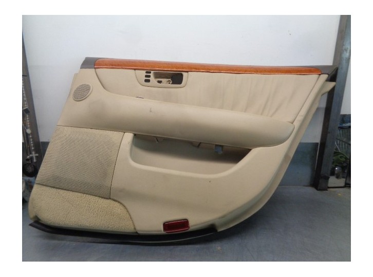 Recambio de guarnecido puerta trasera derecha para lexus ls430 (ucf30) básico (07.2003) referencia OEM IAM 6763050440A5  
