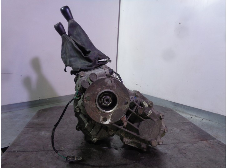 Replacement transfer case for Ford Ranger (ES) 2.5 TDCi CAT OEM IAM reference ZL00A 1524431 1524431
