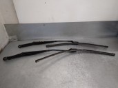 Recambio de brazo limpia delantero derecho para opel astra j sports tourer 1.7 16v cdti referencia OEM IAM 13289888 
