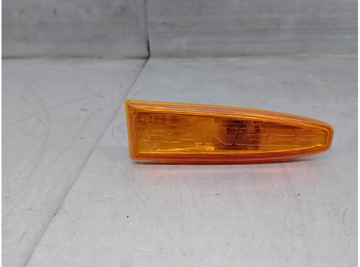 Recambio de piloto delantero derecho para ford ranger (es) 2.5 tdci cat referencia OEM IAM 5058081  