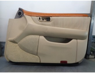 Recambio de guarnecido puerta delantera derecha para lexus ls430 (ucf30) básico (07.2003) referencia OEM IAM 6761050372A1  