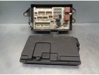 Recambio de caja reles / fusibles para lexus ls430 (ucf30) básico (07.2003) referencia OEM IAM 8267050080  