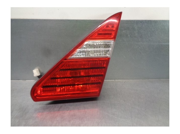 Recambio de piloto trasero derecho para lexus ls430 (ucf30) básico (07.2003) referencia OEM IAM 8158150140 DE PORTON